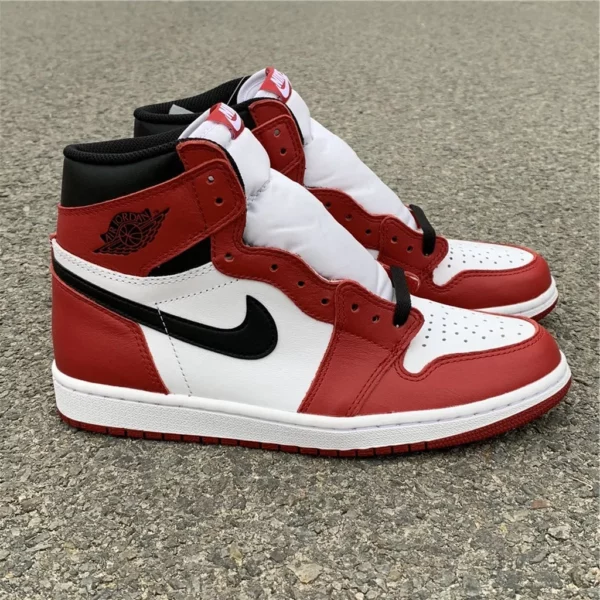 Air Jordan 1 Retro High OG Chicago - 2018-10-13 - Replica shoes