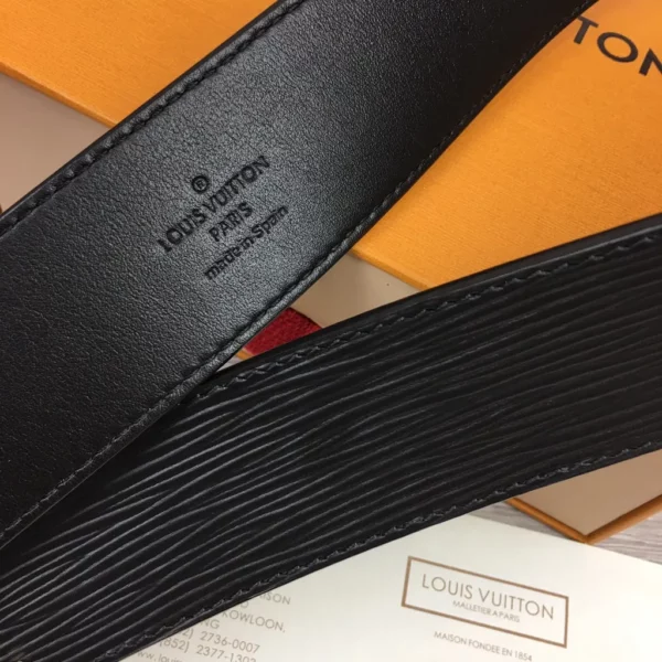 Louis Vuitton belt