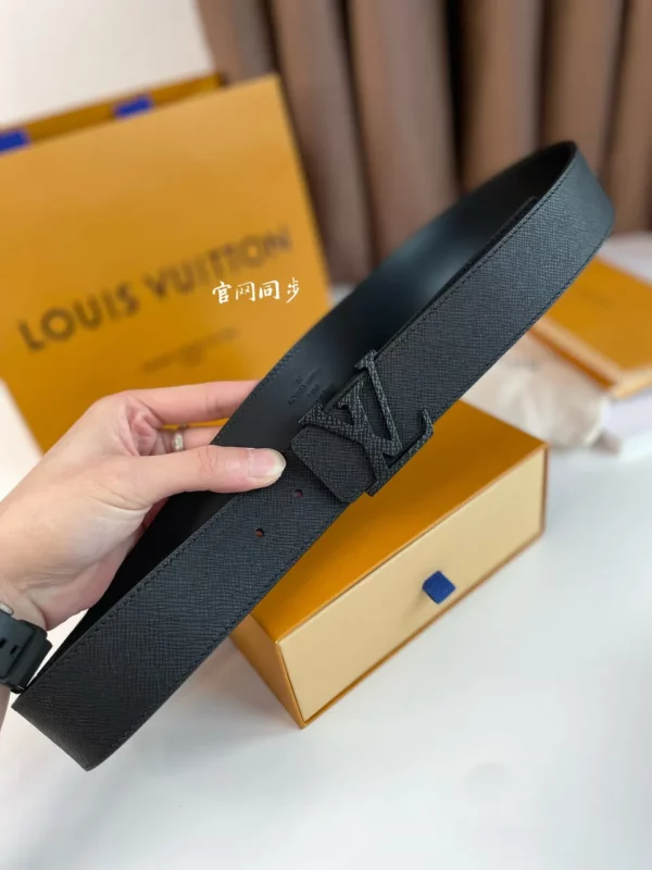 Louis Vuitton belt