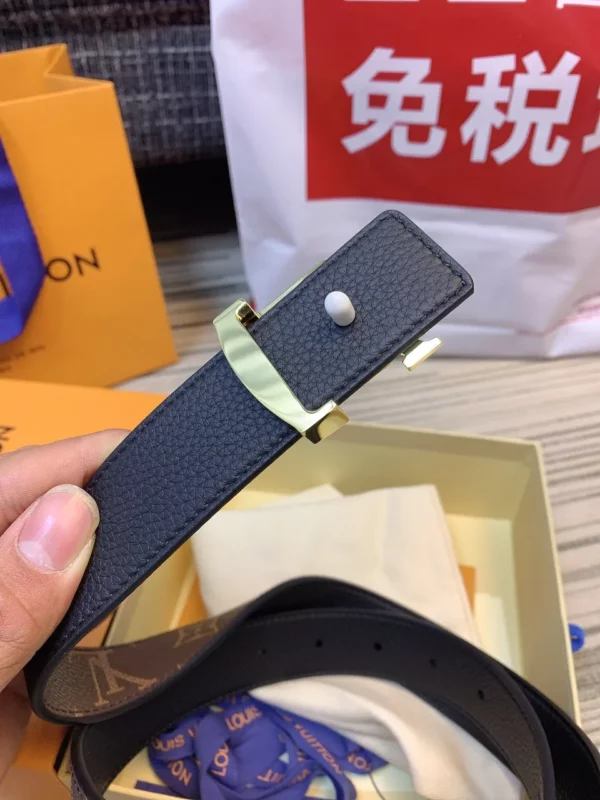 Louis Vuitton belt