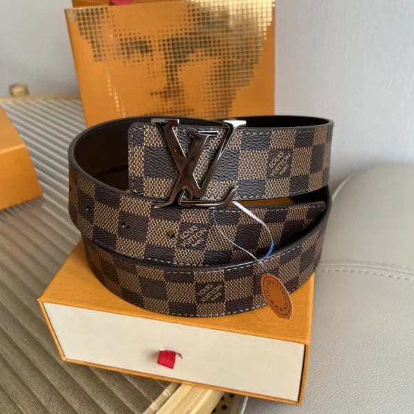 Louis Vuitton belt