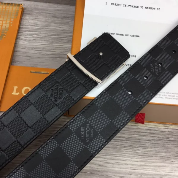 Louis Vuitton belt