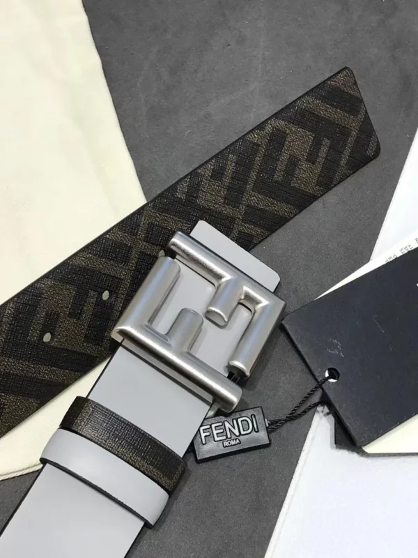 Fendi belt