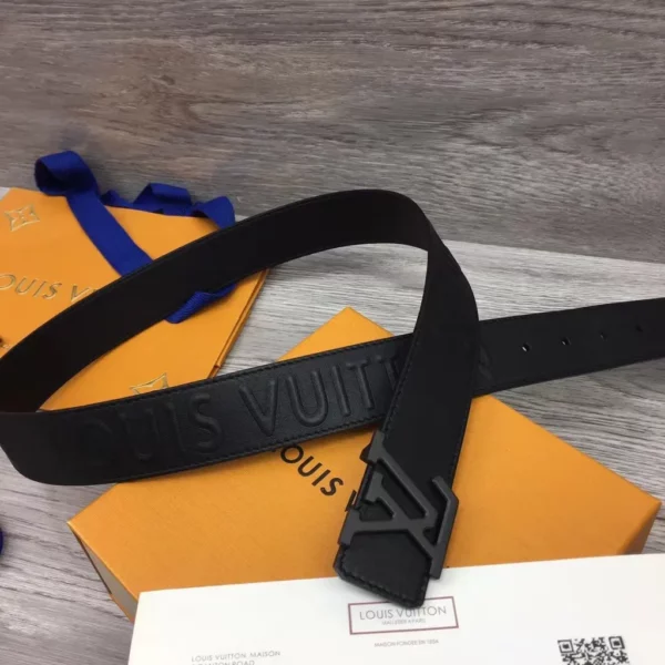 Louis Vuitton belt