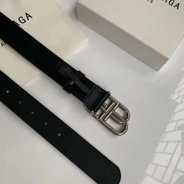 Balenciaga belt