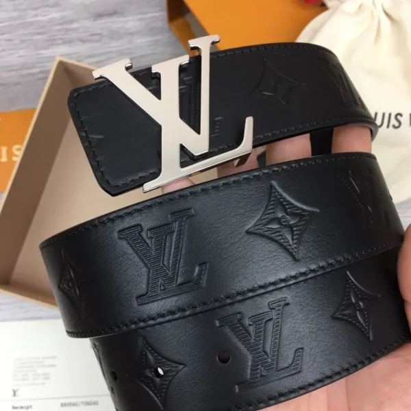 Louis Vuitton belt