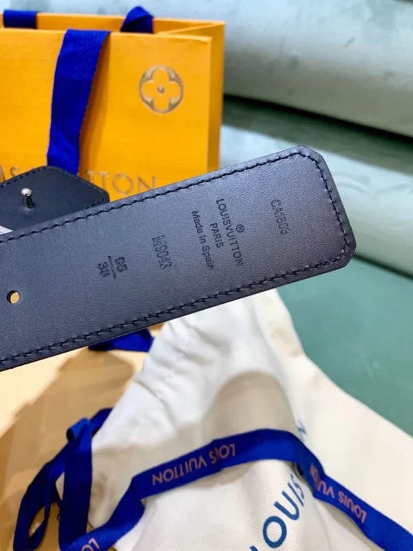 Louis Vuitton belt