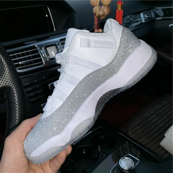 Air Jordan 11 WMNS Metallic Silver - Replica shoes