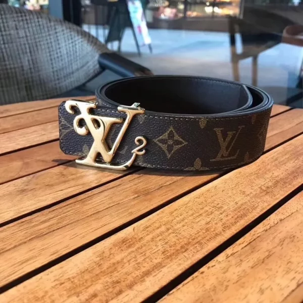 Louis Vuitton belt