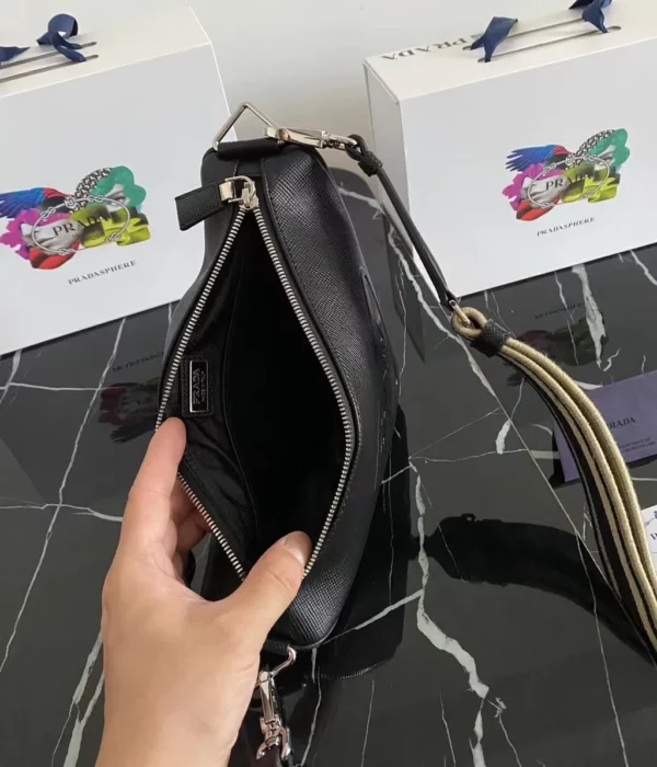 Prada bag - rep bags