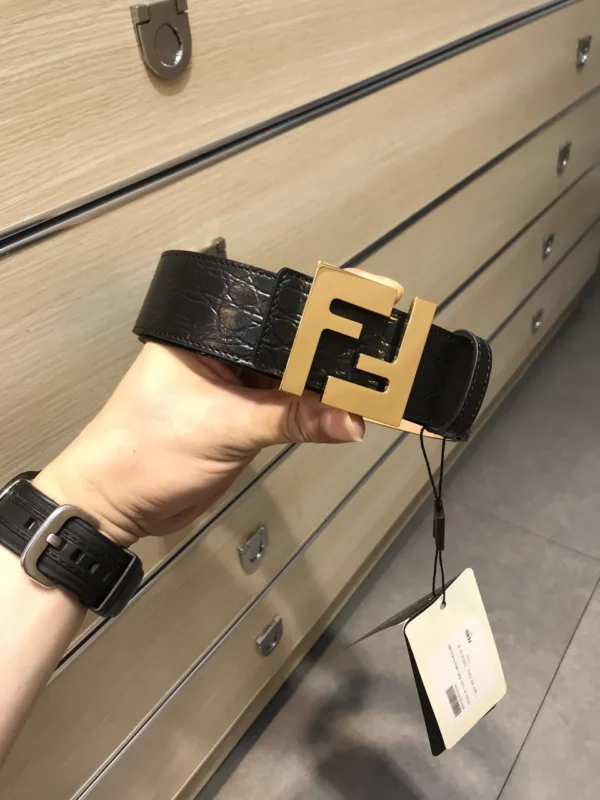 Fendi belt