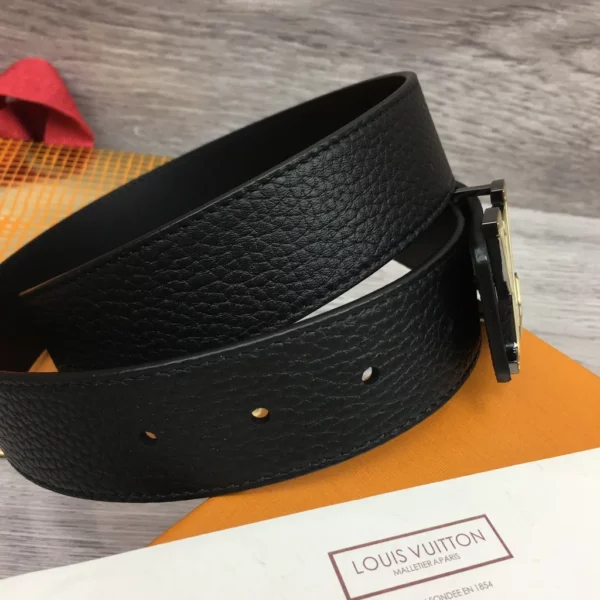 Louis Vuitton belt