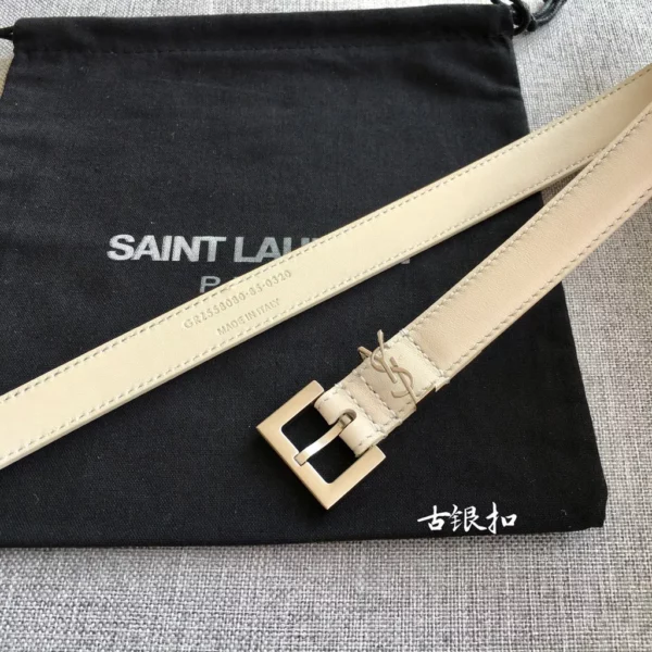 Saint Laurent belt