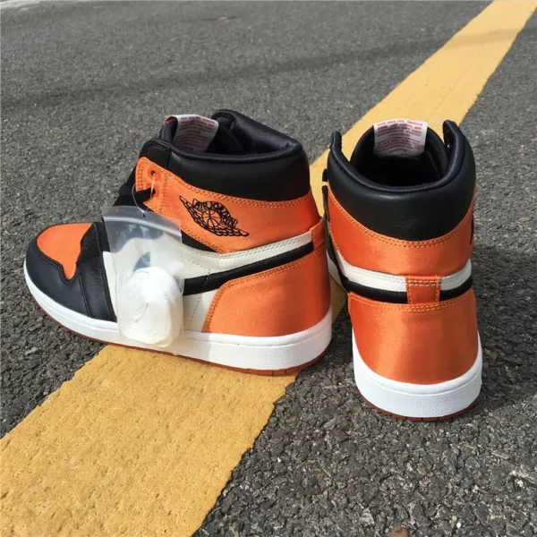 Air Jordan 1 Satin Shattered Backboard - 2018-07-16 - Replica shoes