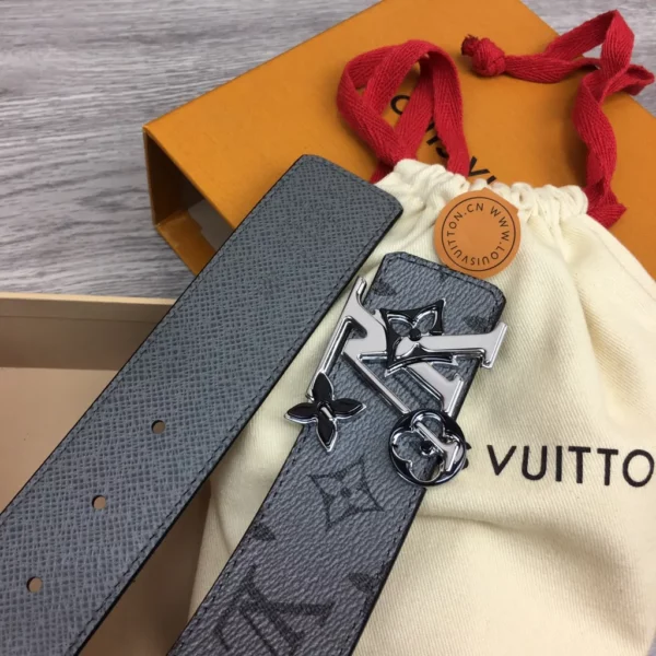 Louis Vuitton belt