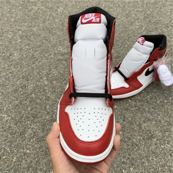 Air Jordan 1 Retro High OG Chicago - 2018-10-13 - Replica shoes