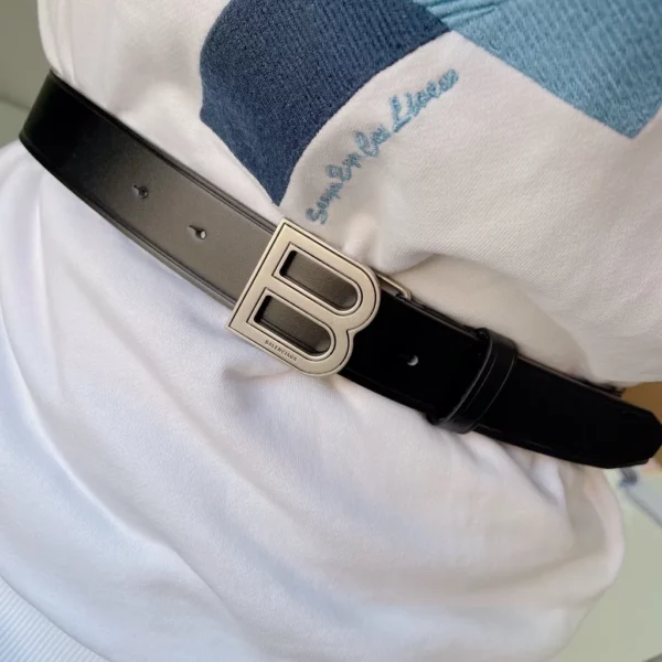 Balenciaga belt