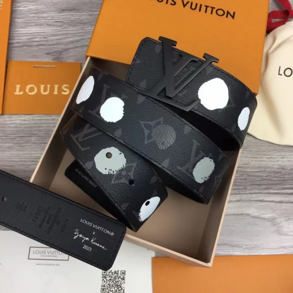 Louis Vuitton belt