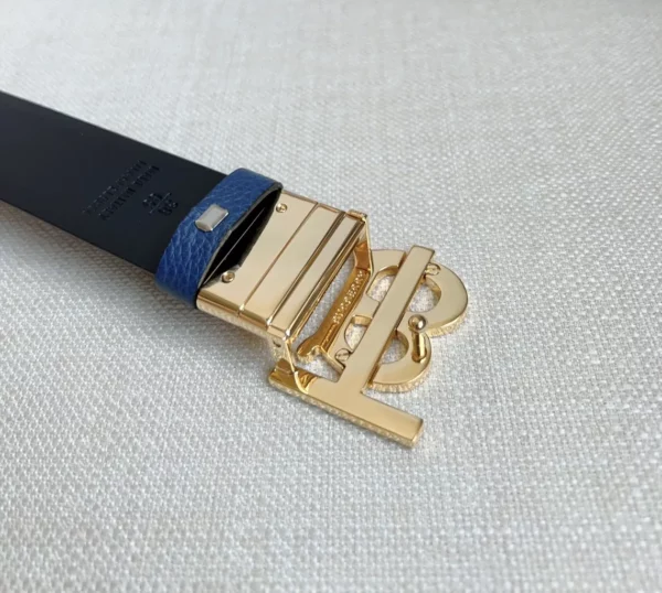 Burberry belt