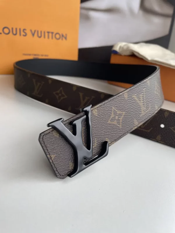 Louis Vuitton belt