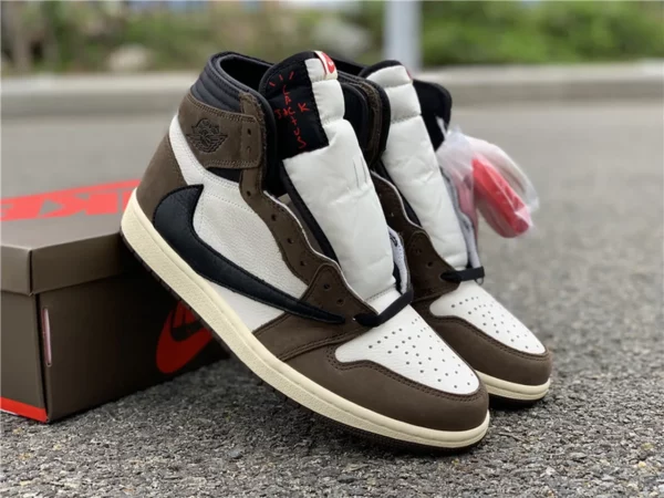 Travis Scott x Air Jordan 1 High OG - 2019-06-06 - Replica shoes