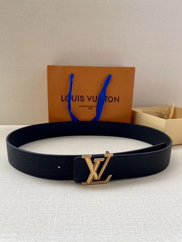 Louis Vuitton belt