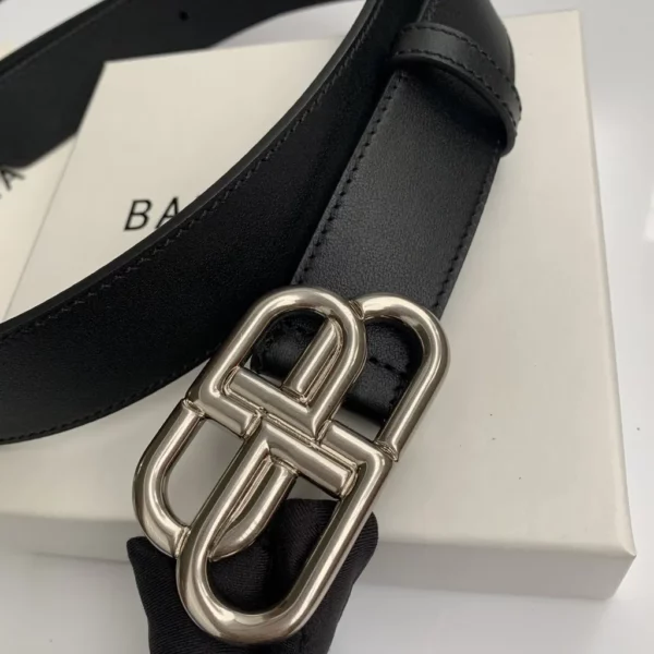 Balenciaga belt