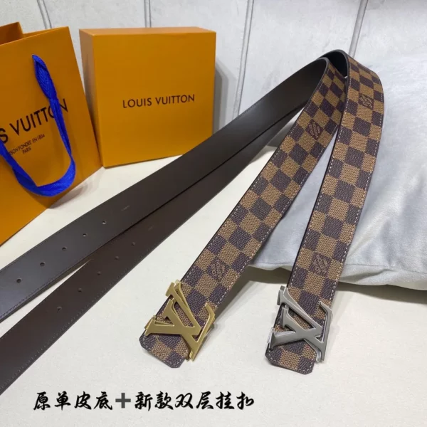 Louis Vuitton belt