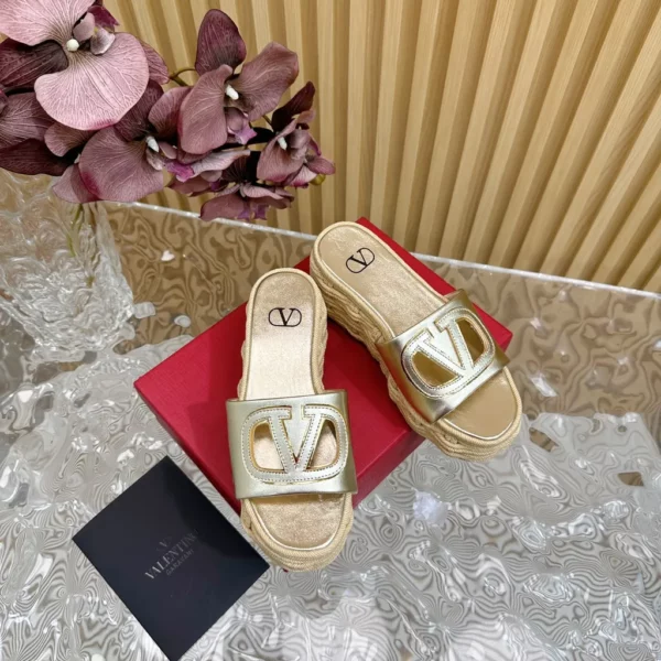 Valentino shoes - Reps shoes