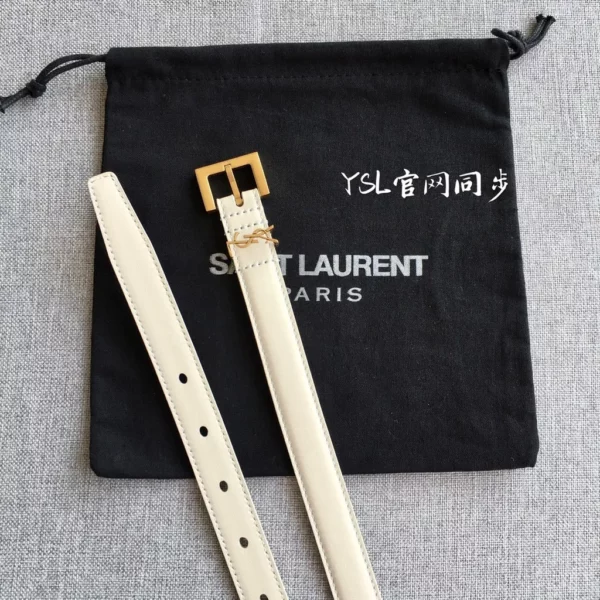 Saint Laurent belt