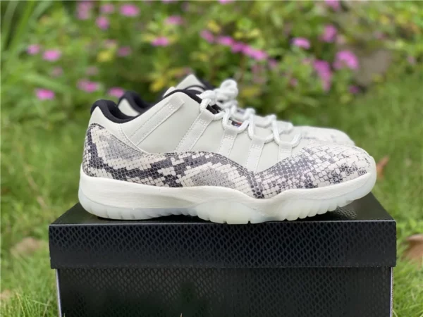 Air Jordan 11 Low SE Snakeskin - 2019-06-16 - Replica shoes