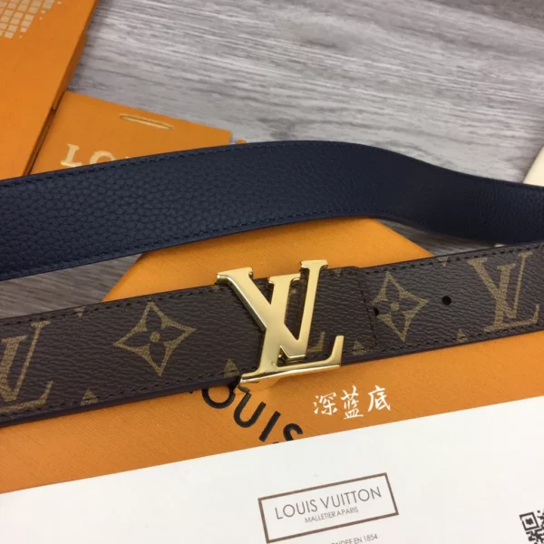 Louis Vuitton belt