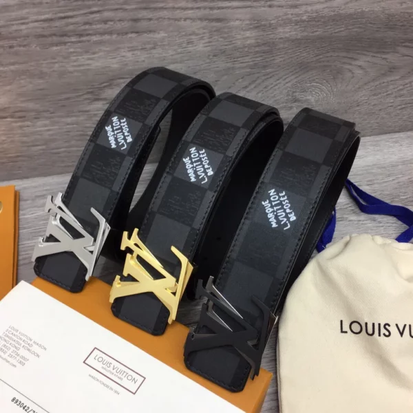 Louis Vuitton belt