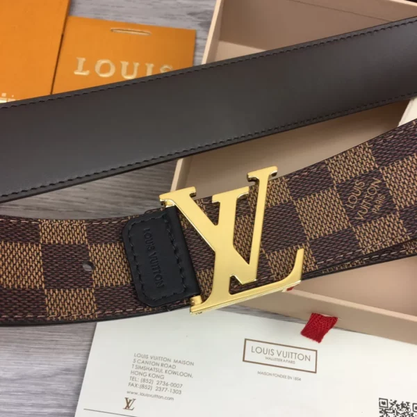 Louis Vuitton belt