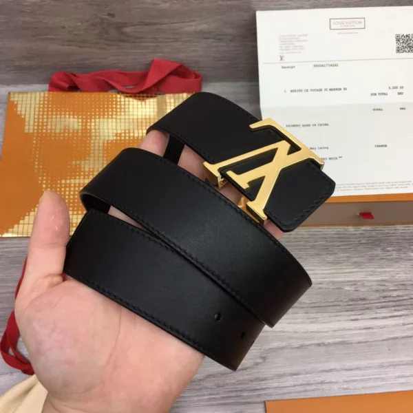 Louis Vuitton belt