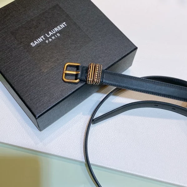 Saint Laurent belt