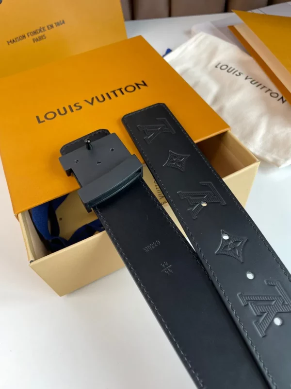 Louis Vuitton belt