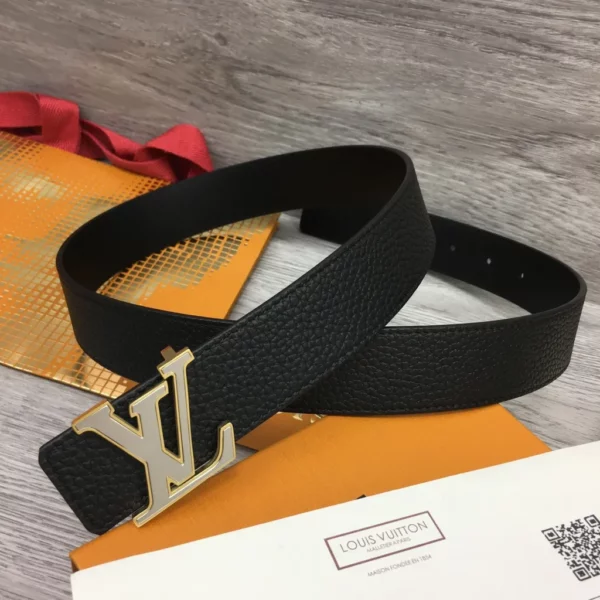 Louis Vuitton belt