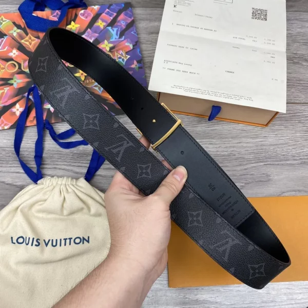 Louis Vuitton belt