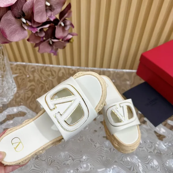 Valentino shoes - Reps shoes