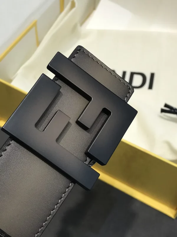 Fendi belt