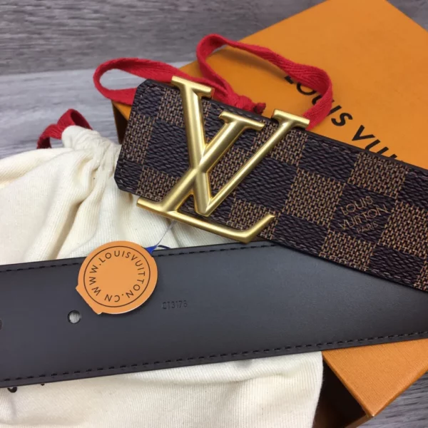 Louis Vuitton belt