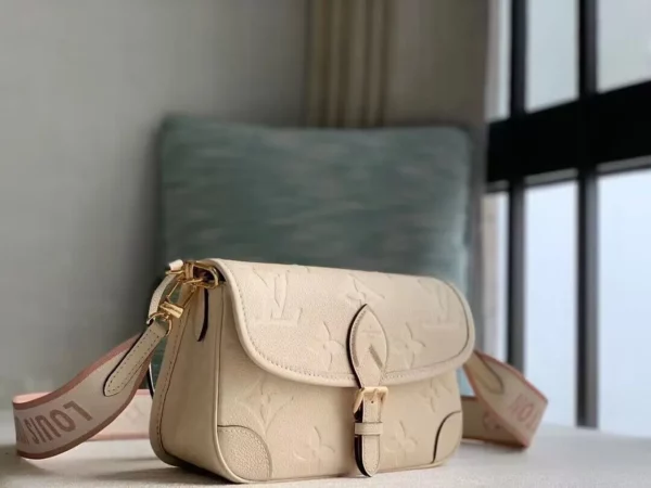 Louis Vuitton bag - louis vuitton replica bags