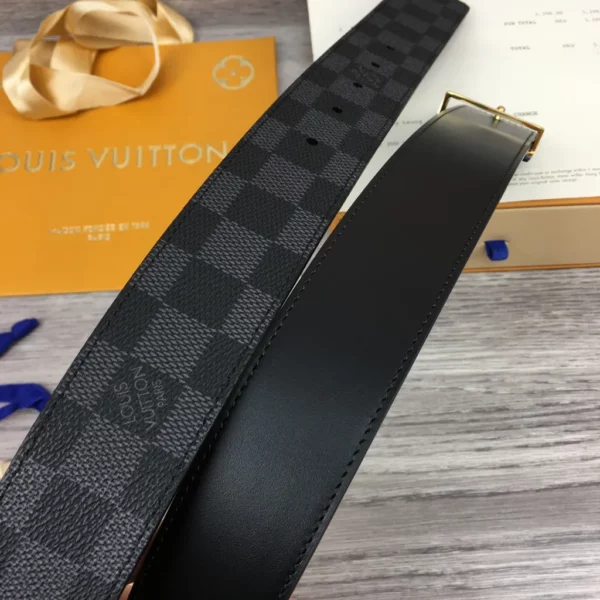 Louis Vuitton belt