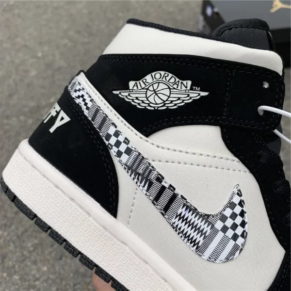 Air Jordan 1 Mid BHM EQUALITY - 2019-03-19 - Replica shoes