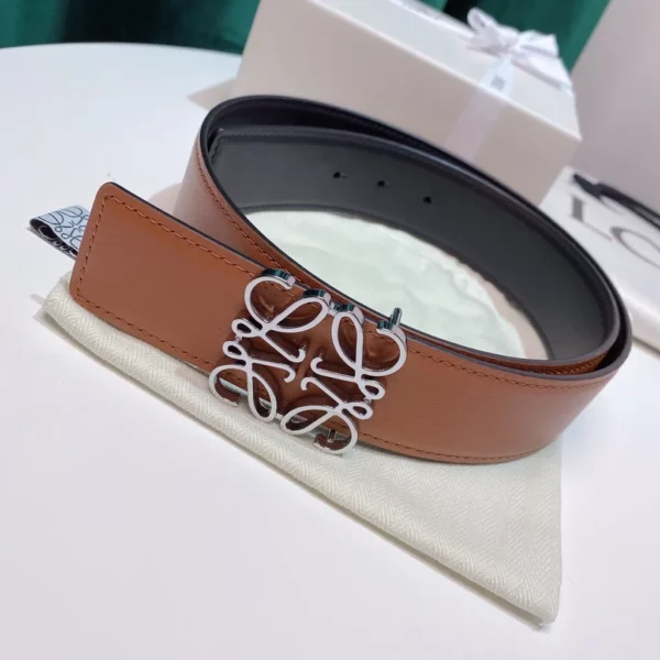 Loewe belt