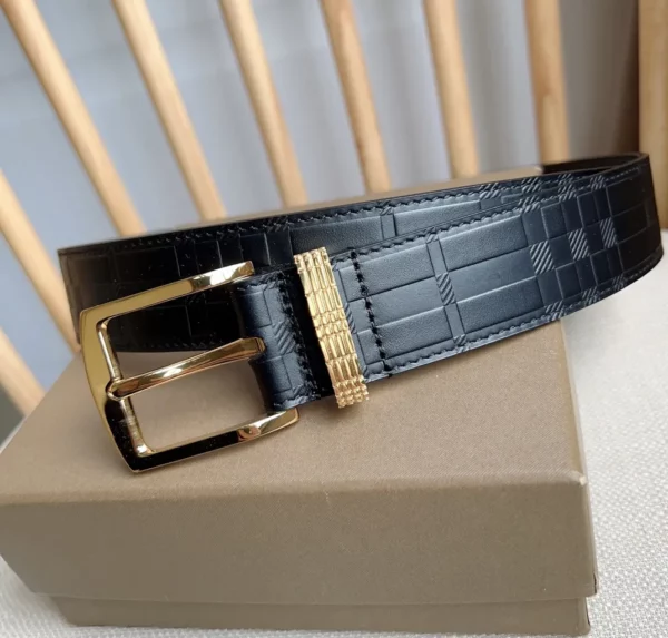 Burberry belt