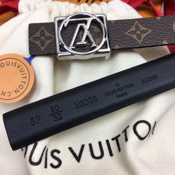 Louis Vuitton belt