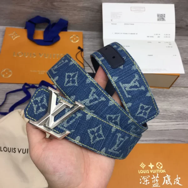 Louis Vuitton belt