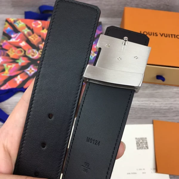 Louis Vuitton belt